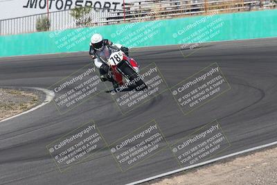 media/Apr-20-2025-AHRMA (Sun) [[393a79c373]]/Race/Group 11 early race/Turn 4b/